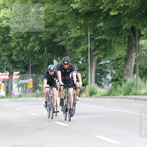 15.06.2025 - 7 Türme Triathlon Yannick Fuchs http://msf.ph/oto/7961254 15.06.2025 10:02:11 Radfahren 154, 156 meine-sportfotos.de