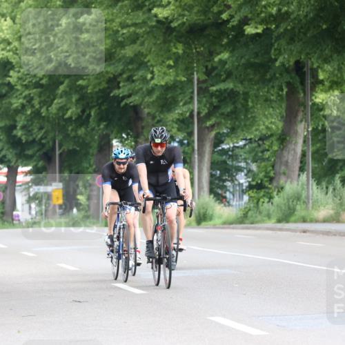 15.06.2025 - 7 Türme Triathlon Yannick Fuchs http://msf.ph/oto/7961262 15.06.2025 10:02:11 Radfahren 154, 156 meine-sportfotos.de
