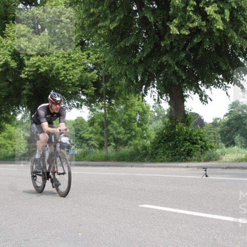 15.06.2025 - 7 Türme Triathlon Yannick Fuchs http://msf.ph/oto/7961319 15.06.2025 12:16:39 Radfahren  meine-sportfotos.de