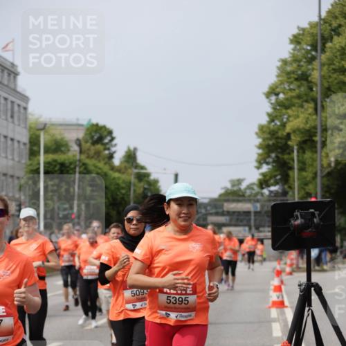 15.06.2025 - REWE Women's Run Jannik Wohlers http://msf.ph/oto/7961321 15.06.2025 09:46:07 Laufen 5093, 5395 meine-sportfotos.de