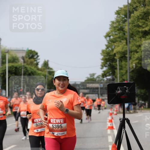 15.06.2025 - REWE Women's Run Jannik Wohlers http://msf.ph/oto/7961342 15.06.2025 09:46:08 Laufen 509, 5395 meine-sportfotos.de