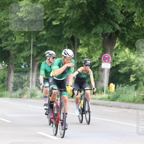 15.06.2025 - 7 Türme Triathlon Yannick Fuchs http://msf.ph/oto/7961362 15.06.2025 10:02:28 Radfahren 141 meine-sportfotos.de