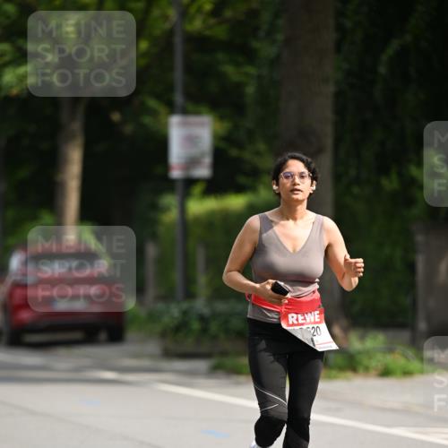 15.06.2025 - REWE Women's Run Dr. Thomas Lammeyer http://msf.ph/oto/7961376 15.06.2025 09:50:26 Laufen 20 meine-sportfotos.de