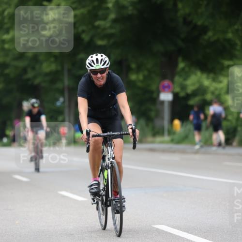 15.06.2025 - 7 Türme Triathlon Yannick Fuchs http://msf.ph/oto/7961378 15.06.2025 13:50:09 Radfahren 764, 1009, 1119 meine-sportfotos.de