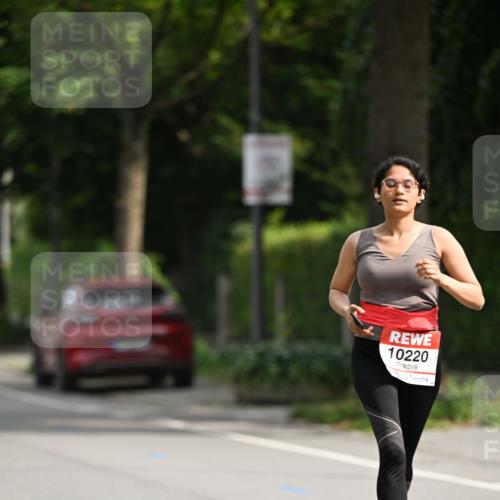 15.06.2025 - REWE Women's Run Dr. Thomas Lammeyer http://msf.ph/oto/7961382 15.06.2025 09:50:26 Laufen 10220 meine-sportfotos.de