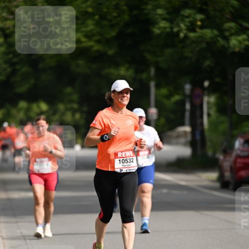 15.06.2025 - REWE Women's Run Dr. Thomas Lammeyer http://msf.ph/oto/7961395 15.06.2025 09:50:28 Laufen 10532 meine-sportfotos.de