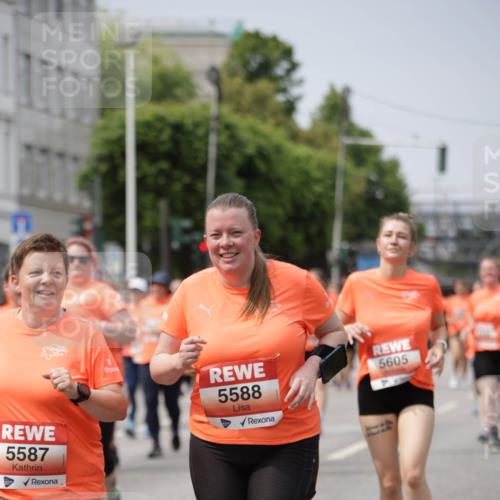 15.06.2025 - REWE Women's Run Jannik Wohlers http://msf.ph/oto/7961396 15.06.2025 09:46:11 Laufen 5587, 5588, 5605 meine-sportfotos.de