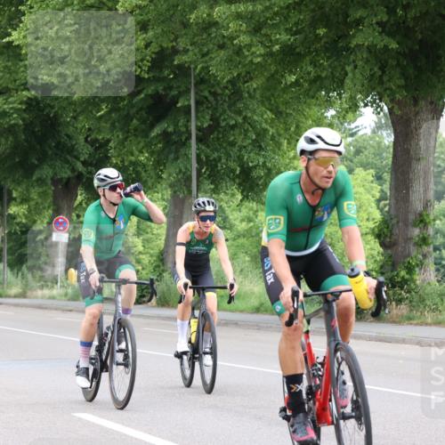 15.06.2025 - 7 Türme Triathlon Yannick Fuchs http://msf.ph/oto/7961404 15.06.2025 10:02:29 Radfahren 129, 132, 141 meine-sportfotos.de