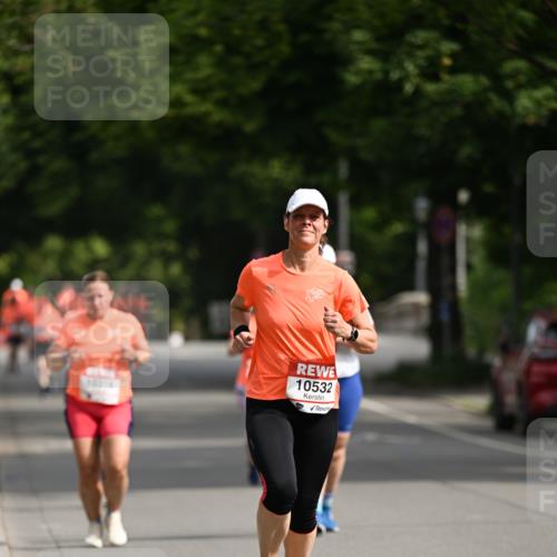 15.06.2025 - REWE Women's Run Dr. Thomas Lammeyer http://msf.ph/oto/7961405 15.06.2025 09:50:28 Laufen 10532 meine-sportfotos.de