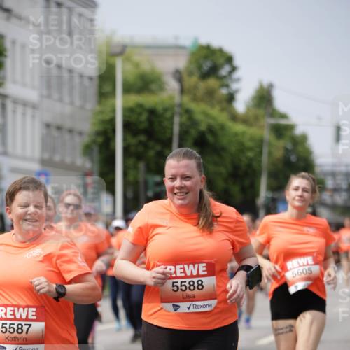 15.06.2025 - REWE Women's Run Jannik Wohlers http://msf.ph/oto/7961408 15.06.2025 09:46:11 Laufen 5587, 5588, 5605 meine-sportfotos.de