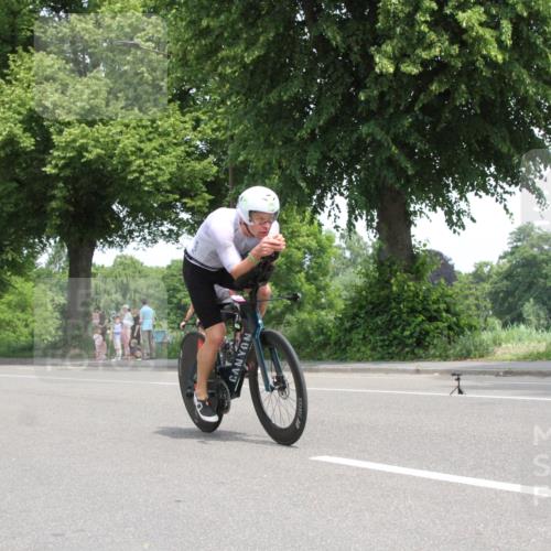 15.06.2025 - 7 Türme Triathlon Yannick Fuchs http://msf.ph/oto/7961413 15.06.2025 12:18:13 Radfahren  meine-sportfotos.de