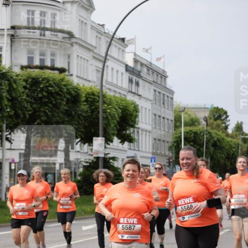15.06.2025 - REWE Women's Run Jannik Wohlers http://msf.ph/oto/7961414 15.06.2025 09:46:11 Laufen 5036, 5038, 5587, 5588, 5605 meine-sportfotos.de