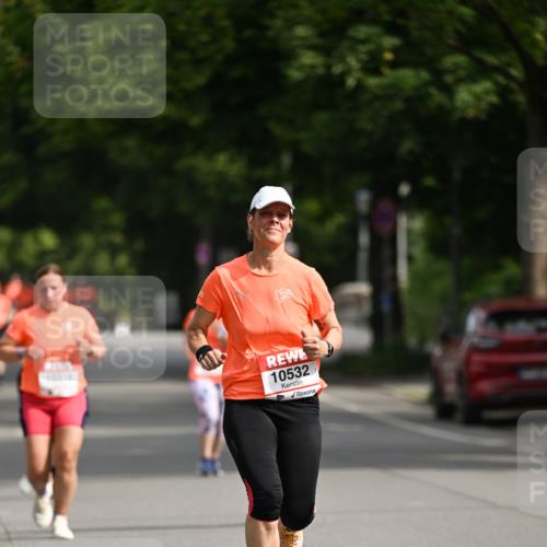 15.06.2025 - REWE Women's Run Dr. Thomas Lammeyer http://msf.ph/oto/7961415 15.06.2025 09:50:28 Laufen 10532 meine-sportfotos.de