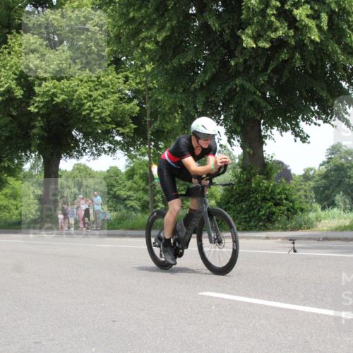 15.06.2025 - 7 Türme Triathlon Yannick Fuchs http://msf.ph/oto/7961420 15.06.2025 12:18:32 Radfahren  meine-sportfotos.de
