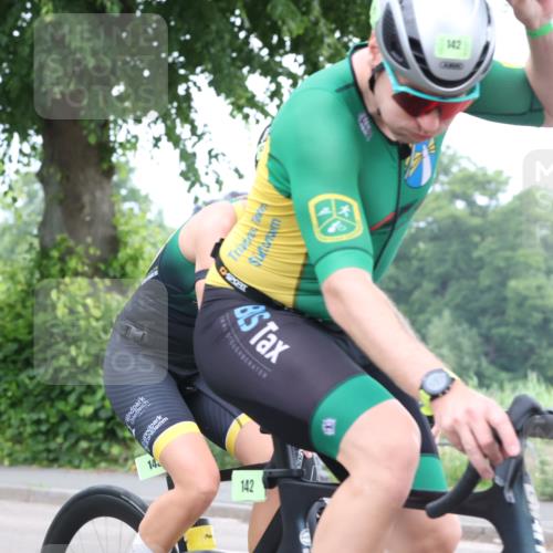 15.06.2025 - 7 Türme Triathlon Yannick Fuchs http://msf.ph/oto/7961429 15.06.2025 10:02:30 Radfahren 129, 132, 141 meine-sportfotos.de