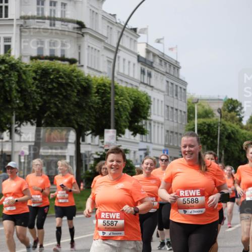 15.06.2025 - REWE Women's Run Jannik Wohlers http://msf.ph/oto/7961440 15.06.2025 09:46:12 Laufen 5038, 5587, 5588 meine-sportfotos.de