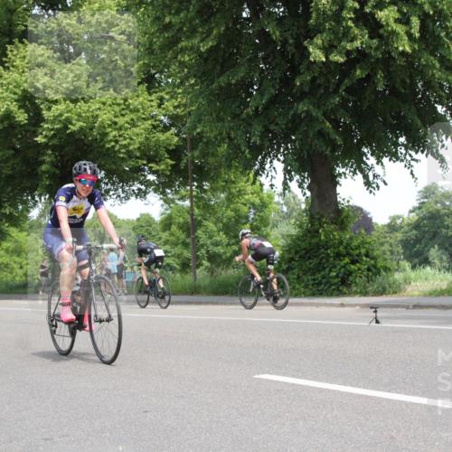15.06.2025 - 7 Türme Triathlon Yannick Fuchs http://msf.ph/oto/7961446 15.06.2025 12:19:09 Radfahren  meine-sportfotos.de