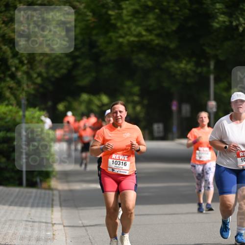 15.06.2025 - REWE Women's Run Dr. Thomas Lammeyer http://msf.ph/oto/7961467 15.06.2025 09:50:30 Laufen 10316, 10 meine-sportfotos.de