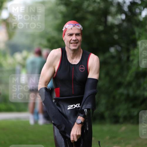 15.06.2025 - 7 Türme Triathlon Michael Strokosch http://msf.ph/oto/7961520 15.06.2025 12:13:30 Schwimmen 396, 494, 539, 566 meine-sportfotos.de