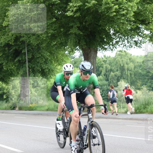 15.06.2025 - 7 Türme Triathlon Yannick Fuchs http://msf.ph/oto/7961521 15.06.2025 10:02:36 Radfahren 129, 132 meine-sportfotos.de
