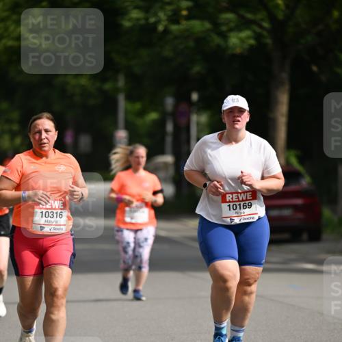 15.06.2025 - REWE Women's Run Dr. Thomas Lammeyer http://msf.ph/oto/7961523 15.06.2025 09:50:32 Laufen 10316, 10169 meine-sportfotos.de