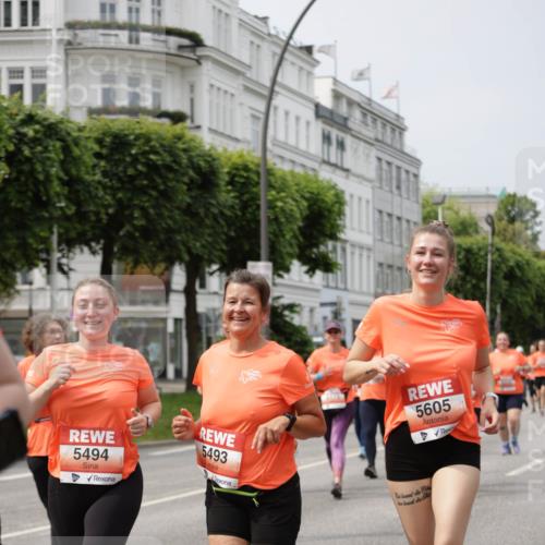 15.06.2025 - REWE Women's Run Jannik Wohlers http://msf.ph/oto/7961528 15.06.2025 09:46:14 Laufen 5494, 5493, 5605, 1895 meine-sportfotos.de