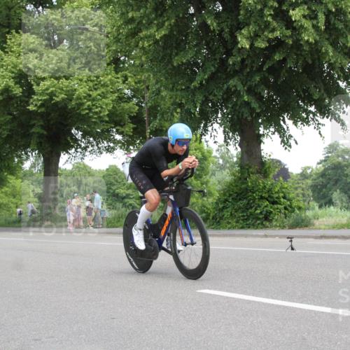 15.06.2025 - 7 Türme Triathlon Yannick Fuchs http://msf.ph/oto/7961550 15.06.2025 12:22:54 Radfahren  meine-sportfotos.de