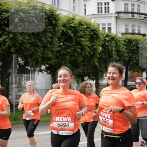 15.06.2025 - REWE Women's Run Jannik Wohlers http://msf.ph/oto/7961555 15.06.2025 09:46:14 Laufen 5689, 5494, 5493 meine-sportfotos.de