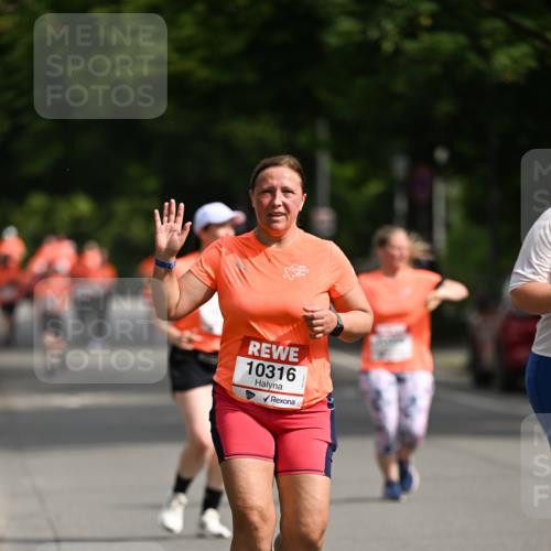 15.06.2025 - REWE Women's Run Dr. Thomas Lammeyer http://msf.ph/oto/7961559 15.06.2025 09:50:33 Laufen 10316 meine-sportfotos.de