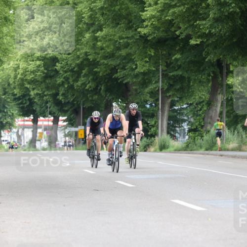 15.06.2025 - 7 Türme Triathlon Yannick Fuchs http://msf.ph/oto/7961576 15.06.2025 10:03:35 Radfahren  meine-sportfotos.de