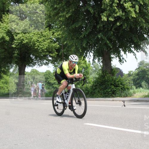 15.06.2025 - 7 Türme Triathlon Yannick Fuchs http://msf.ph/oto/7961601 15.06.2025 12:25:12 Radfahren  meine-sportfotos.de