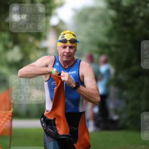 15.06.2025 - 7 Türme Triathlon Michael Strokosch http://msf.ph/oto/7961607 15.06.2025 12:13:33 Schwimmen 396, 494, 539, 566, 633 meine-sportfotos.de