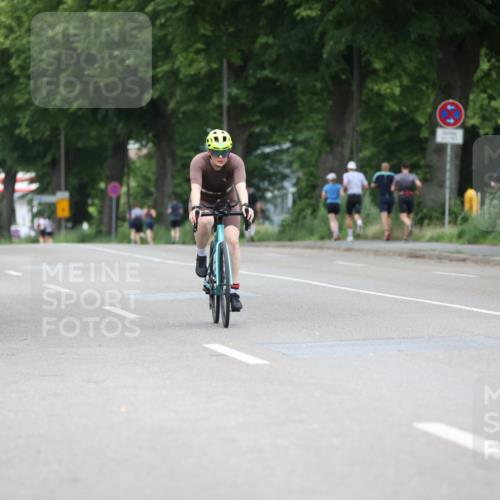 15.06.2025 - 7 Türme Triathlon Yannick Fuchs http://msf.ph/oto/7961647 15.06.2025 13:50:36 Radfahren 195, 326 meine-sportfotos.de