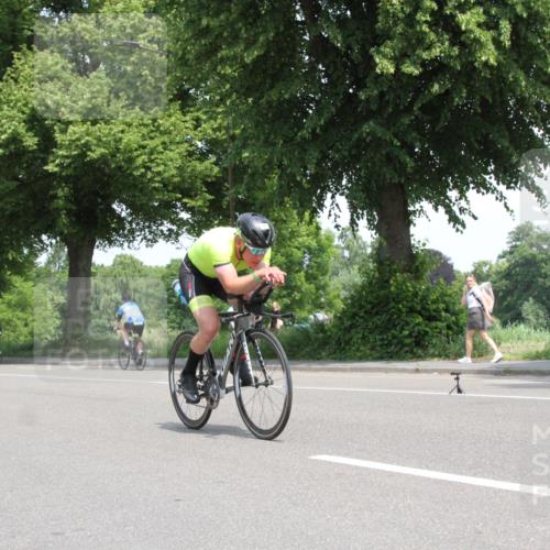 15.06.2025 - 7 Türme Triathlon Yannick Fuchs http://msf.ph/oto/7961664 15.06.2025 12:27:00 Radfahren  meine-sportfotos.de
