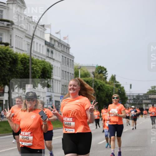 15.06.2025 - REWE Women's Run Jannik Wohlers http://msf.ph/oto/7961672 15.06.2025 09:46:19 Laufen 5545, 5488, 5145 meine-sportfotos.de