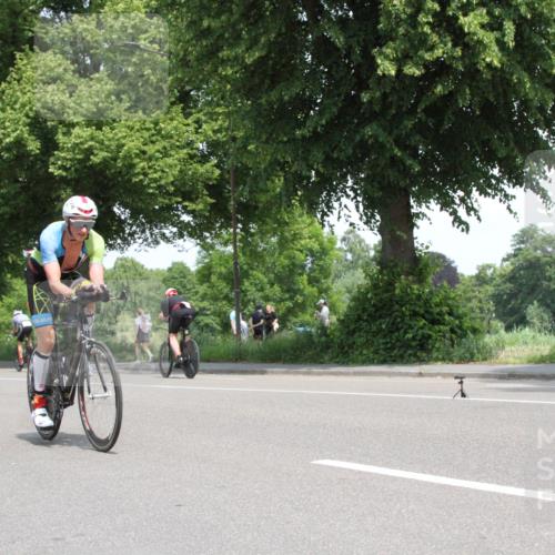 15.06.2025 - 7 Türme Triathlon Yannick Fuchs http://msf.ph/oto/7961691 15.06.2025 12:27:11 Radfahren  meine-sportfotos.de