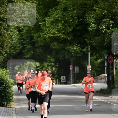 15.06.2025 - REWE Women's Run Dr. Thomas Lammeyer http://msf.ph/oto/7961710 15.06.2025 09:50:47 Laufen 10171, 10117, 1009 meine-sportfotos.de