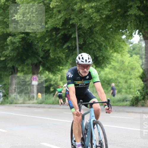 15.06.2025 - 7 Türme Triathlon Yannick Fuchs http://msf.ph/oto/7961728 15.06.2025 10:05:56 Radfahren 137, 139, 140, 145, 146, 148 meine-sportfotos.de