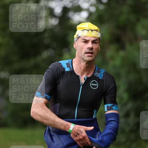 15.06.2025 - 7 Türme Triathlon Michael Strokosch http://msf.ph/oto/7961747 15.06.2025 12:13:51 Schwimmen 395, 497, 501, 543, 566, 599, 633 meine-sportfotos.de