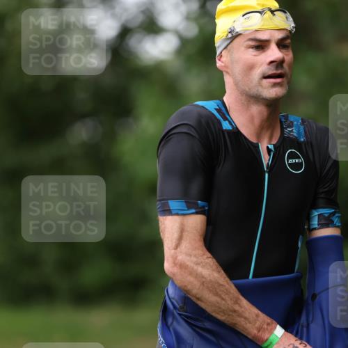 15.06.2025 - 7 Türme Triathlon Michael Strokosch http://msf.ph/oto/7961757 15.06.2025 12:13:51 Schwimmen 395, 497, 501, 543, 566, 599, 633 meine-sportfotos.de