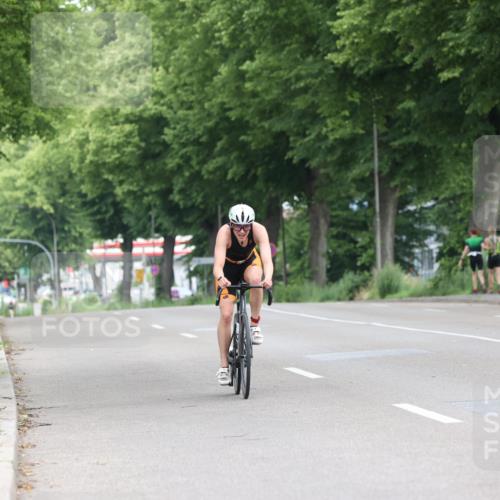15.06.2025 - 7 Türme Triathlon Yannick Fuchs http://msf.ph/oto/7961774 15.06.2025 10:06:08 Radfahren 70 meine-sportfotos.de