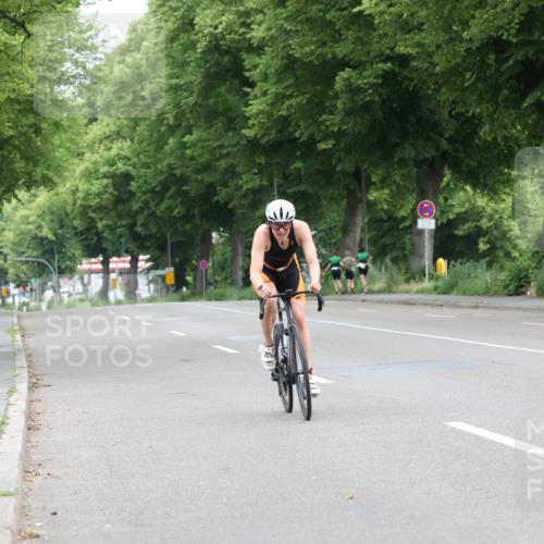 15.06.2025 - 7 Türme Triathlon Yannick Fuchs http://msf.ph/oto/7961794 15.06.2025 10:06:09 Radfahren 70 meine-sportfotos.de