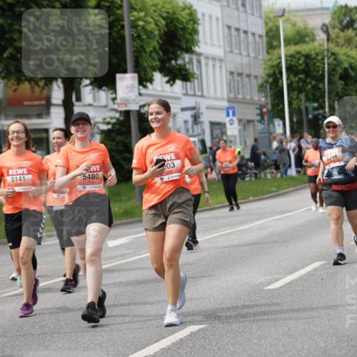 15.06.2025 - REWE Women's Run Jannik Wohlers http://msf.ph/oto/7961811 15.06.2025 09:46:27 Laufen 5141, 5480, 5512, 03, 5384, 160 meine-sportfotos.de