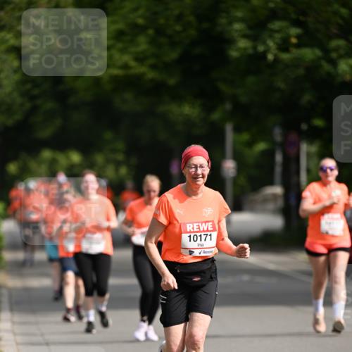 15.06.2025 - REWE Women's Run Dr. Thomas Lammeyer http://msf.ph/oto/7961821 15.06.2025 09:50:51 Laufen 10171 meine-sportfotos.de
