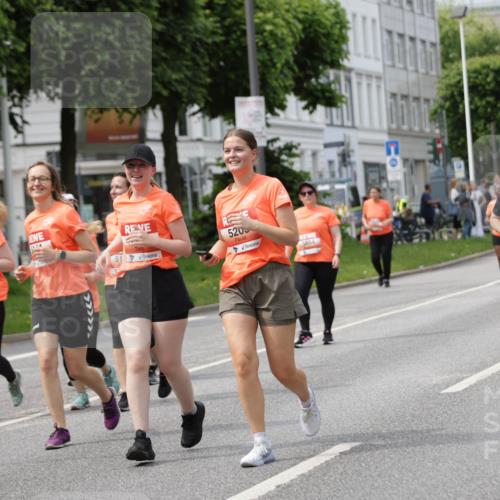 15.06.2025 - REWE Women's Run Jannik Wohlers http://msf.ph/oto/7961858 15.06.2025 09:46:28 Laufen 5512, 524, 51, 520, 5664, 5384, 60 meine-sportfotos.de