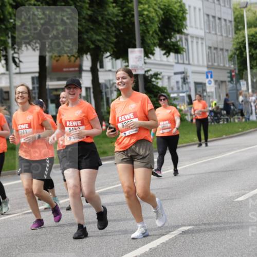 15.06.2025 - REWE Women's Run Jannik Wohlers http://msf.ph/oto/7961861 15.06.2025 09:46:28 Laufen 5141, 5512, 54, 52, 5664, 0000, 80, 5384 meine-sportfotos.de
