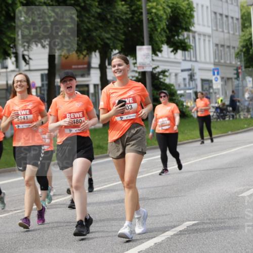 15.06.2025 - REWE Women's Run Jannik Wohlers http://msf.ph/oto/7961873 15.06.2025 09:46:28 Laufen 5141, 5512, 480, 03, 5384, 5180 meine-sportfotos.de