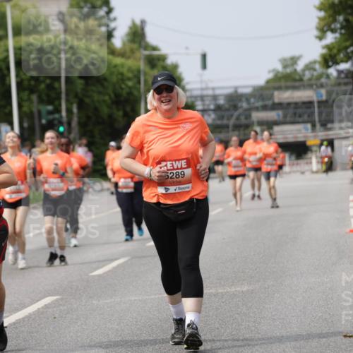 15.06.2025 - REWE Women's Run Jannik Wohlers http://msf.ph/oto/7961892 15.06.2025 09:46:30 Laufen 5384, 5289 meine-sportfotos.de