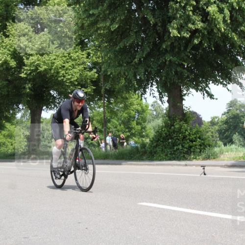 15.06.2025 - 7 Türme Triathlon Yannick Fuchs http://msf.ph/oto/7961901 15.06.2025 12:33:32 Radfahren  meine-sportfotos.de