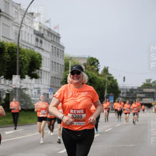 15.06.2025 - REWE Women's Run Jannik Wohlers http://msf.ph/oto/7961932 15.06.2025 09:46:32 Laufen 5289 meine-sportfotos.de